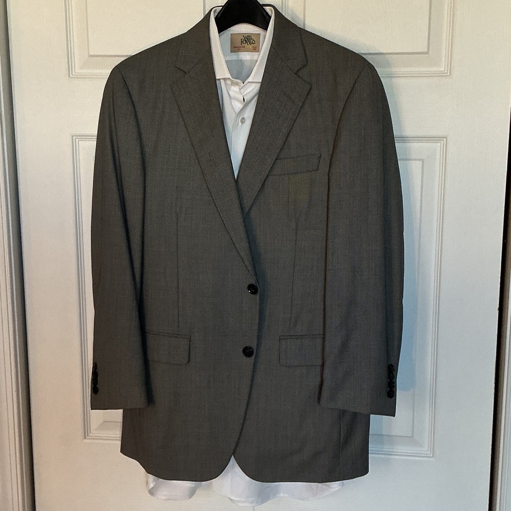 Samuelsohn nailhead pattern suit